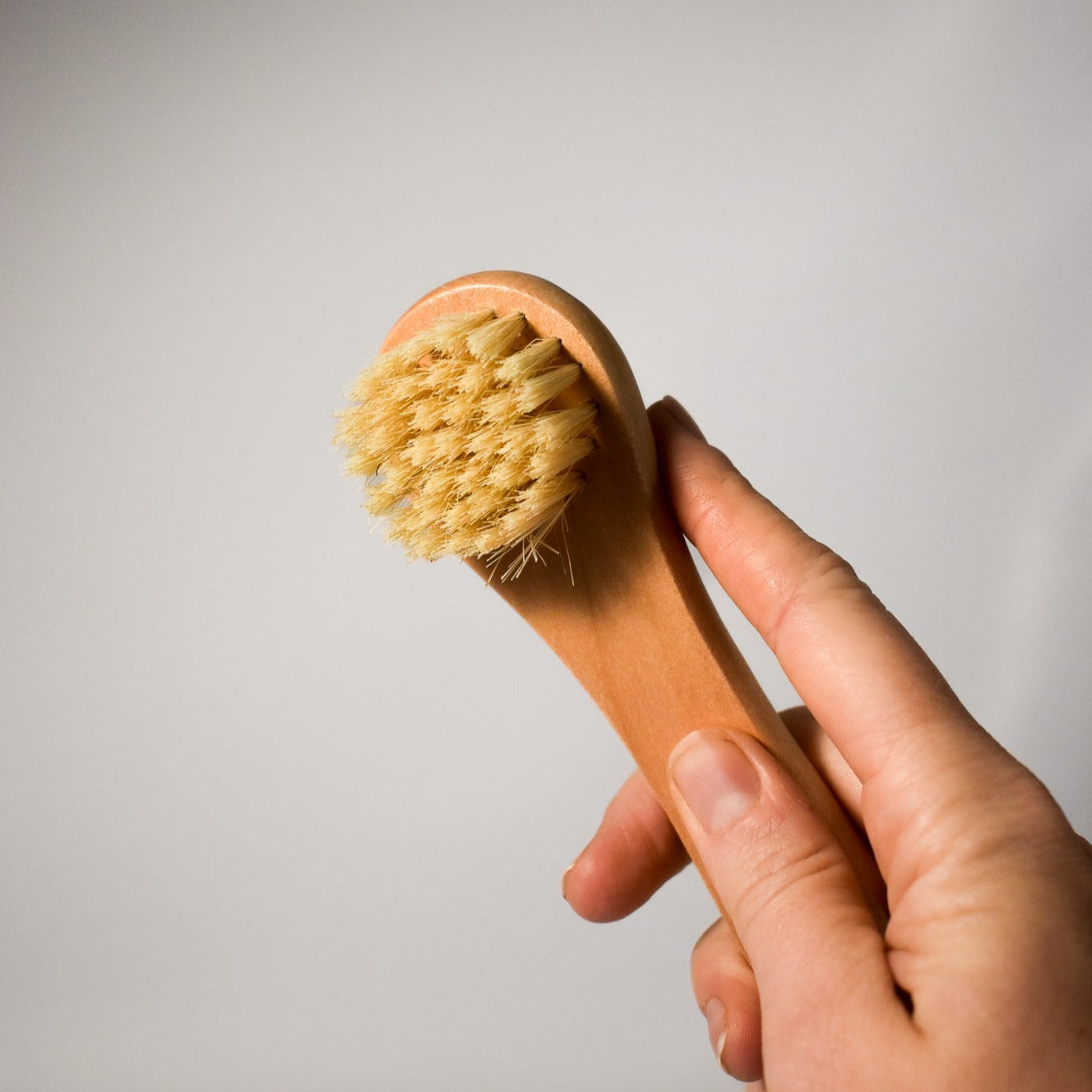 Wooden Facial Brush | Island Apothecary