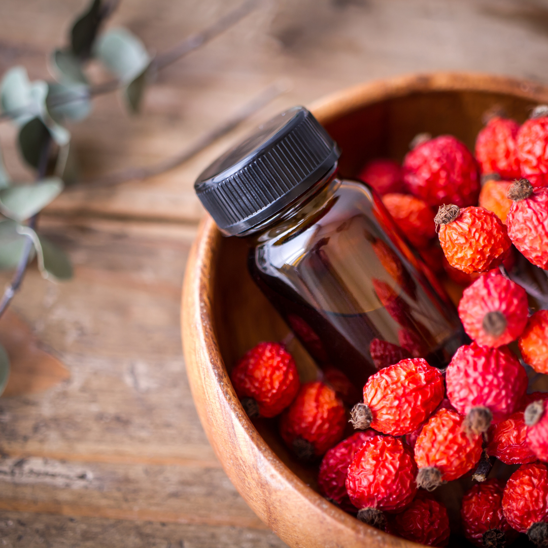 Rose Hip Seed Oil and the Benefits of the Rose Fragrance